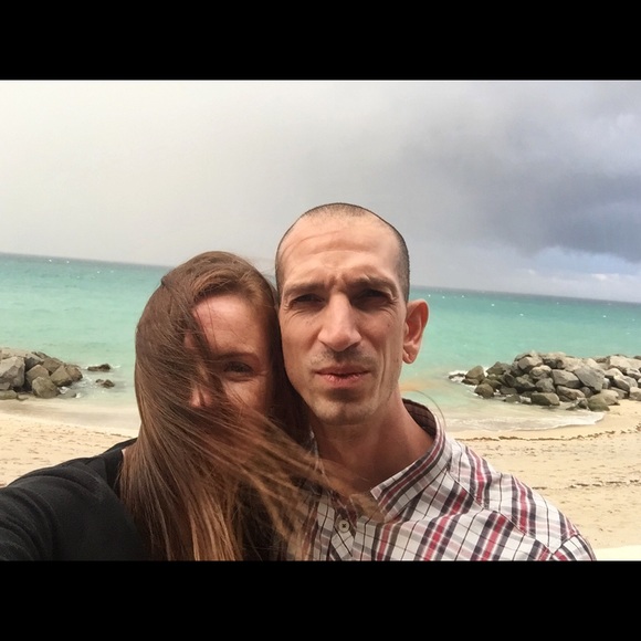 Meet your Posher, Bernadette - Picture 6 of 7